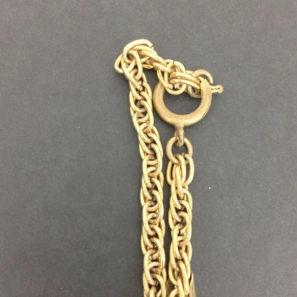 CHANEL CC LOGO GOLD TONE NECKLACE - Picture 6 of 12